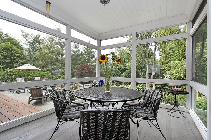 Deck Enclosure Installation in Dallas, TX